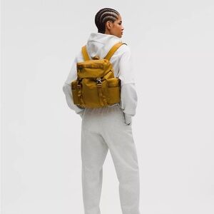 Lululemon Wunderlust Backpack Mini 14L- Melrose Tan